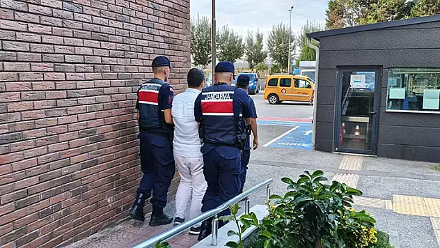 Yalova'da firari FETÖ hükümlüsü yakalandı