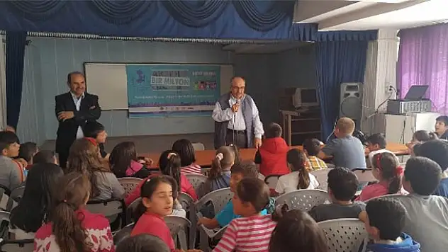 Yalvaç Ural Akşehirli Öğrencilerle Buluştu