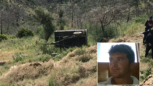 Yamaçtan yuvarlanan traktörün sürücüsü öldü
