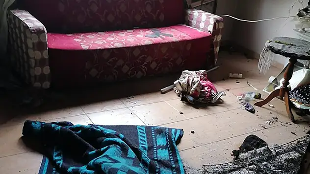 Yanan evde yaşlı kadının cesedi bulundu
