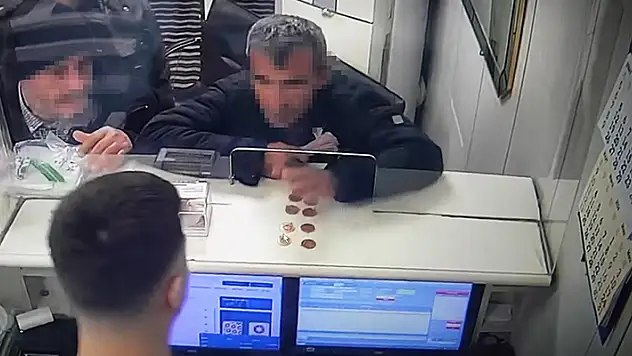 Yanlış işlem döviz bürosuna 49 bin 500 TL'ye mal oldu
