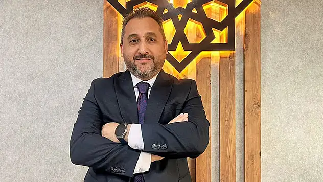Yapay zeka büyük fırsatlar sunuyor ama tehditler çok daha hızlı büyüyor