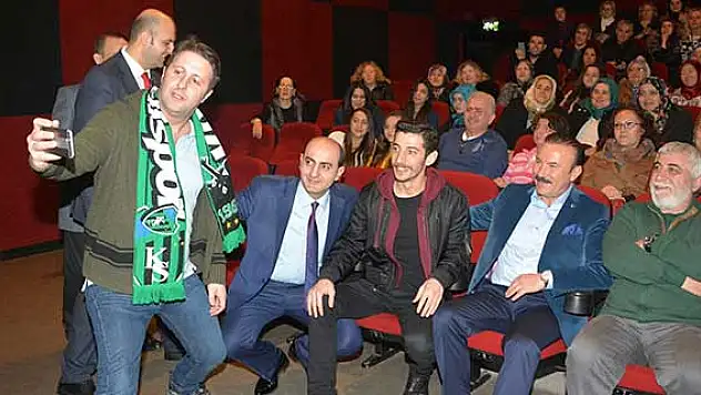 Yapışık Kardeşler İzmit'te engelli aileleriyle buluştu
