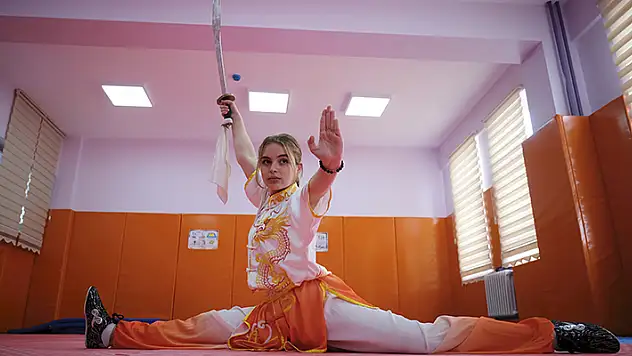 Yaramazlık yapıyor diye Wushu'ya gönderildi, Avrupa şampiyonu oldu

