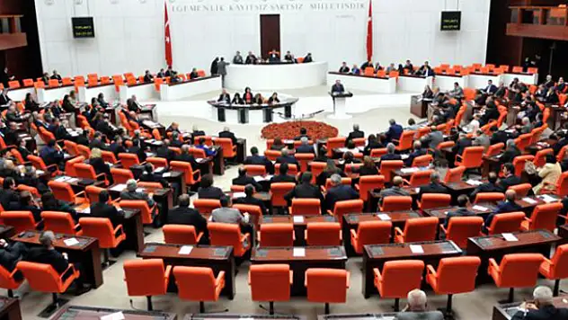 Yargı Reform paketinin ilk 10 maddesi TBMM'de kabul edildi