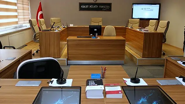 Yargıda 'adli tatil' sona eriyor