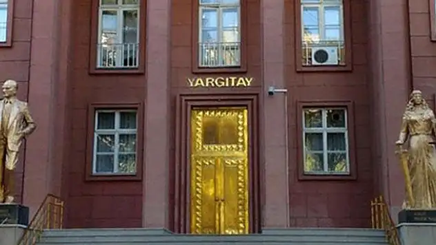 Yargıtay: 'Çok biliyorsan, sen yap' işten çıkarma sebebi değil