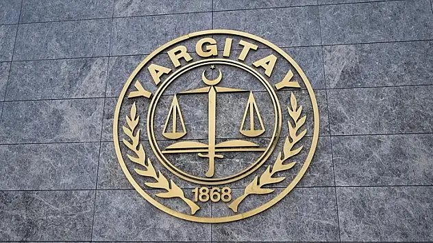 Yargıtay, daire girişine kamera yerleştirip kayıt alan apartman yöneticisine verilen cezayı onadı