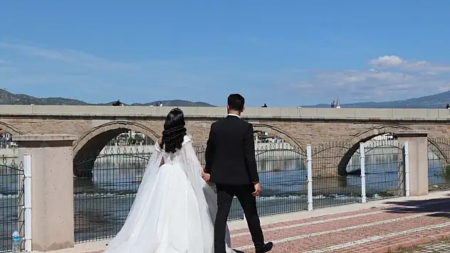 Yargıtay'dan emsal karar! Cimrilik hem boşanma hem de tazminat sebebi