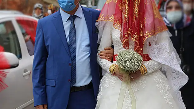 Yargıtay'dan 'gelin-kaynana' kararı! Bunu yapmak boşanma sebebi