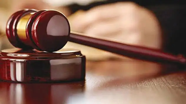 Yargıtay işyerinde çalışanına 'lan' diyen müdüre tazminat cezası verdi