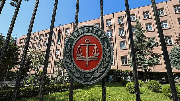 Yargıtay son noktayı koydu! Karısına söyledi, tazminata mahkum oldu
