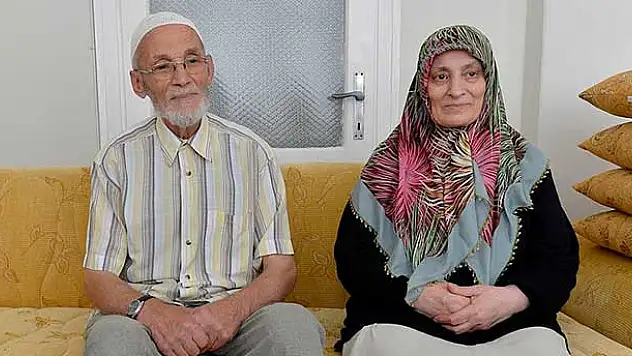 Yarım asırlık komşusu Başbakan Davutoğlu'nu anlattı