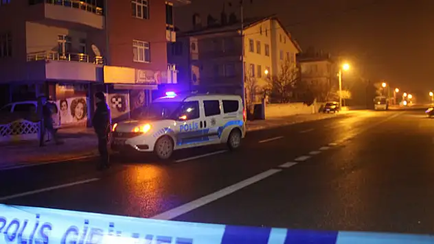 Yarım saat arayla sokakta vuruldular