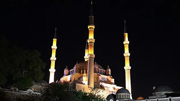 Yarın Berat Kandili