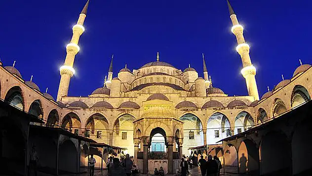 Yarın Miraç Kandili