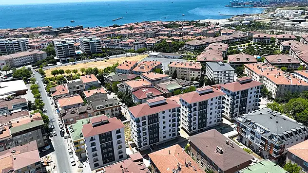 'Yarısı Bizden' kampanyasıyla İstanbul'da 71 bin bağımsız bölüm depreme karşı güvenli hale getiriliyor