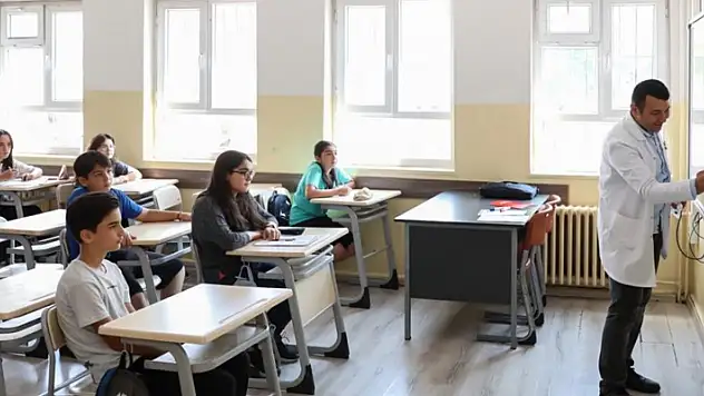 Yarıyıl tatili sonrası ilk ders zili yarın çalacak
