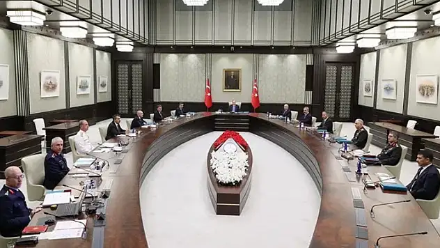 YAŞ kararları açıklandı! 23 general ve amiral bir üst rütbeye yükseltildi
