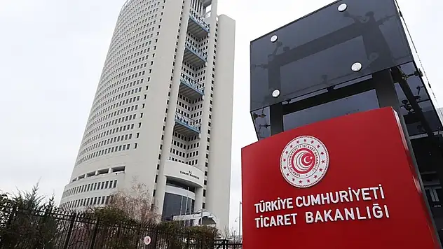 Yasa dışı bahis ve kumar reklamı yapan 15 sosyal medya hesabına erişim engeli