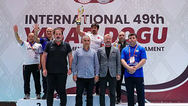 Yaşar Doğu'da şampiyon Türkiye