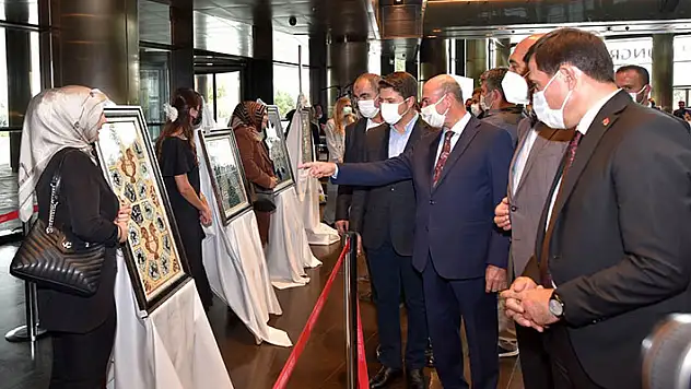 'Yaşayan Miras' isimli ulusal çini yarışmasının ödülleri sahiplerini buldu