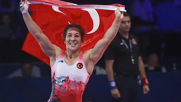 Yasemin Adar Yiğit, 6. kez Avrupa şampiyonu oldu
