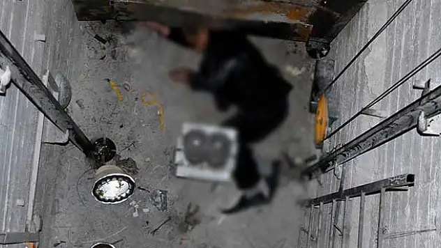 Yaşlı adam asansör boşluğuna düşerek yaralandı