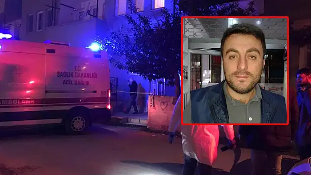 Yatağa bağlı babasının gözü önünde komşusu tarafından öldürüldü
