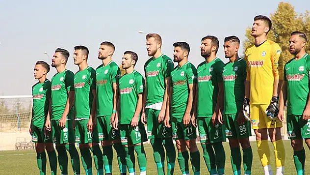 Yavru Kartal eriyor