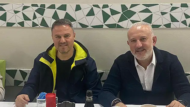 Yavru Kartal iftarda buluştu