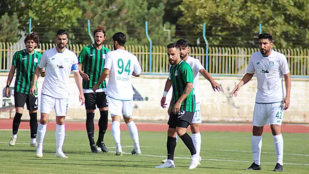 Yavru Kartal mağlup