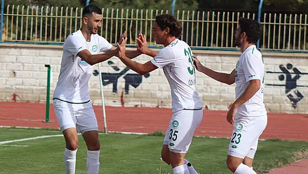 Yavru Kartal nefeslendi