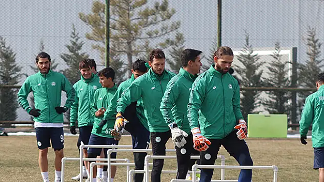 Yavru Kartal taktik çalışıyor