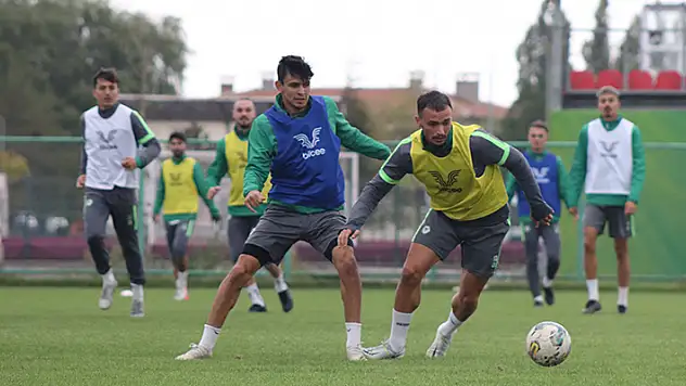 Yavru Kartal taktik deniyor
