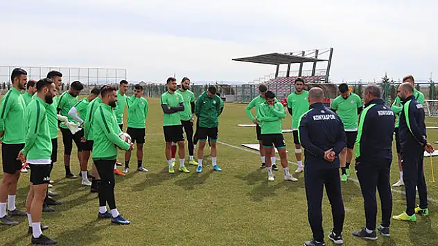 Yavru Kartal toplanıyor