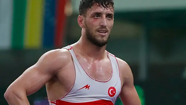 Yavuz'dan gümüş madalya