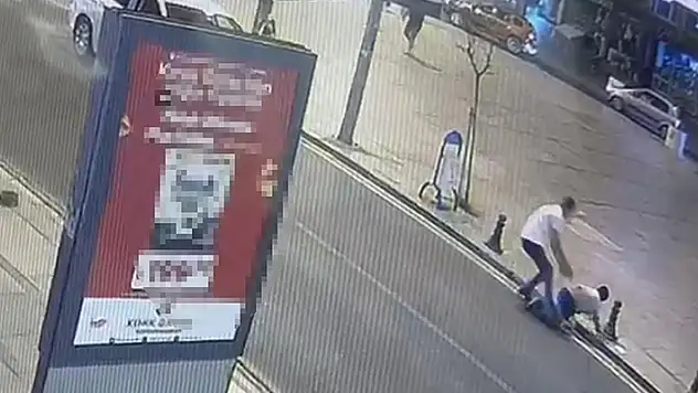Yaya geçidinde otomobiliyle çarptığı Oğulcan'ı hastaneye bırakıp kaçtı
