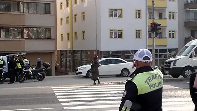 Yaya önceliğine dikkat çekmek için nöbet tutulacak