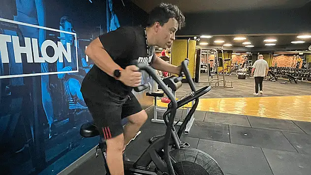 Yaz aylarında spor yapanlar: Bunlara dikkat!