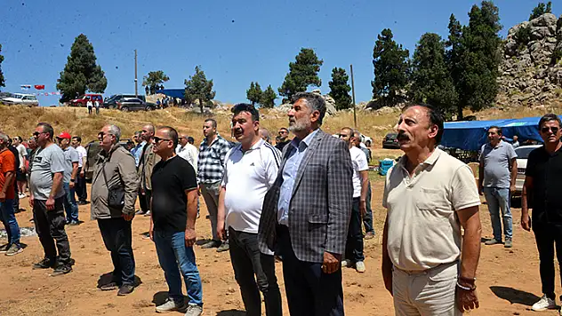 Yazıcıoğlu ile arkadaşları, helikopterin düştüğü Keş Dağı'nda anıldı

