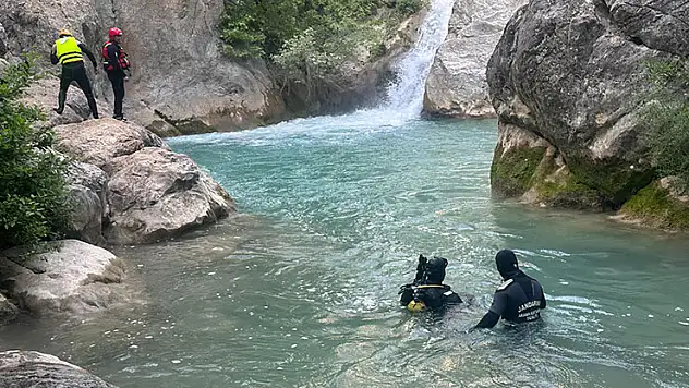 Yazılı Kanyon'da suda kaybolan 19 yaşındaki üniversiteli gencin cansız bedenine ulaşıldı