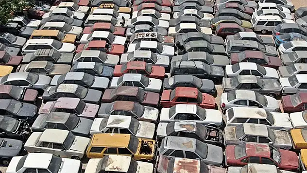 'Yediemin otoparkındaki araçlar ekonomiye kazandırılacak'