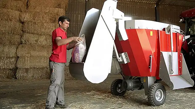 Yem karma makinesi ve makine ekipmanı satın alınacak