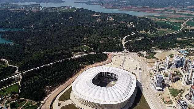 Yeni Adana Stadyumundaki büfeler kiraya veriliyor
