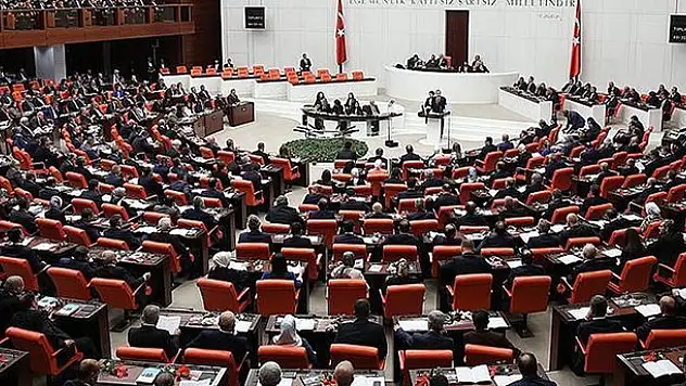 Yeni askerlik sistemi kanun teklifi Meclis'te