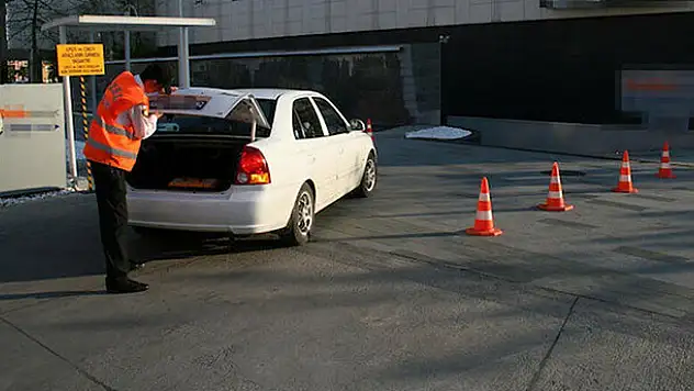 Yeni dönem! LPG'li araçlar AVM'lerin kapalı otoparklarına girebilecek