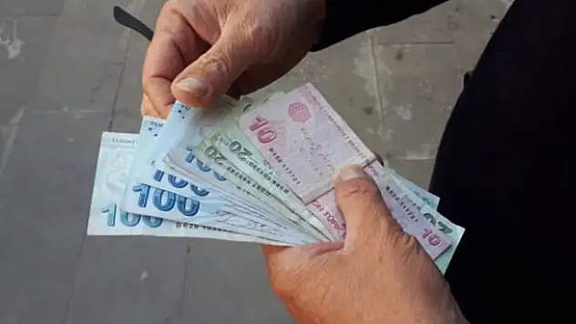 Yeni düzenleme! Onlar da emekli ikramiyesi alacak