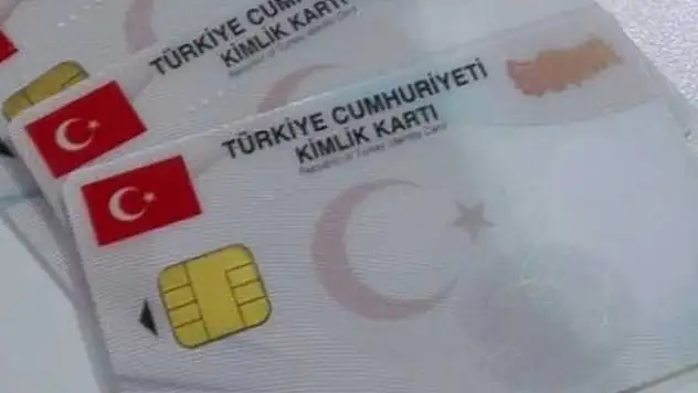 Yeni kimliklerde sesli uyarı dönemi