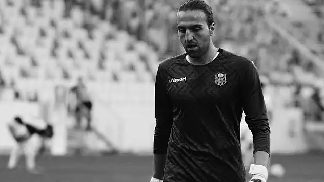 Yeni Malatyaspor kalecisi Ahmet Eyüp Türkaslan hayatını kaybetti
